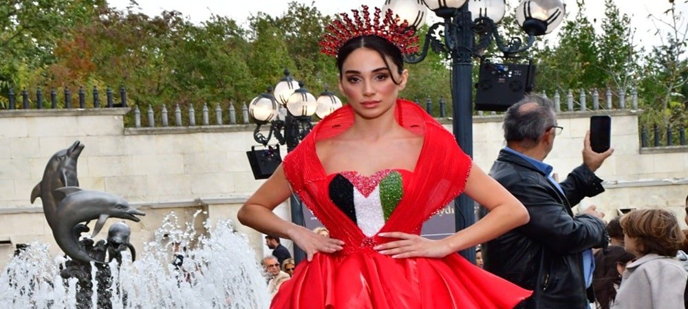 BUSE ILGAZ'TAN FİLİSTİN'E SESSİZ BİR SELAM