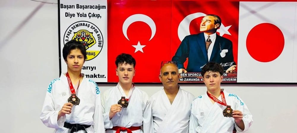 Spor