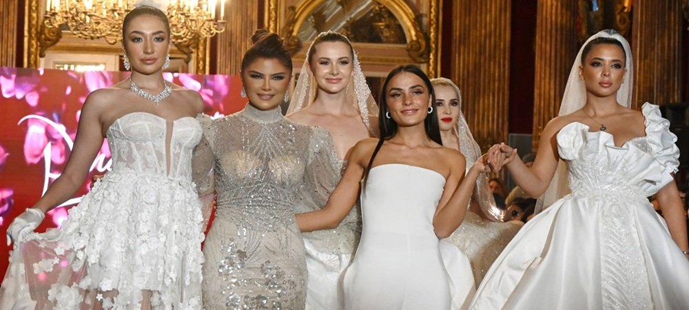 PARİS FASHİON WEEK'TE PINAR BENT RÜZGARI